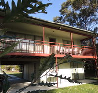 A Paradise Bungalow Waterfront - Tweed Heads Accommodation