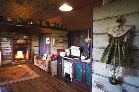 Berry Mountain Farm Mullengrove Cottage - Tweed Heads Accommodation 4