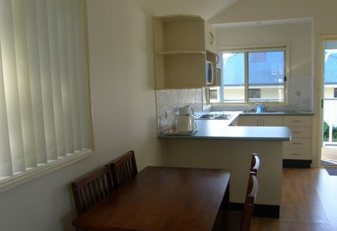Camellia Park - Tweed Heads Accommodation 0