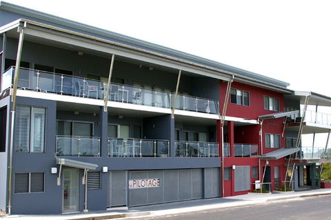 Pilotage - Tweed Heads Accommodation 1