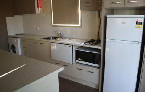 Bowlo Holiday Cabins - Tweed Heads Accommodation 0