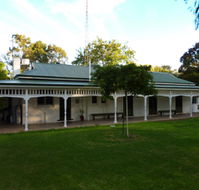 Lake Victoria Station Lodge - Tweed Heads Accommodation