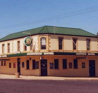 Coffeys Hotel - Tweed Heads Accommodation