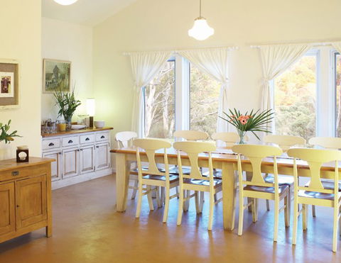 Andreas White House - Tweed Heads Accommodation 4