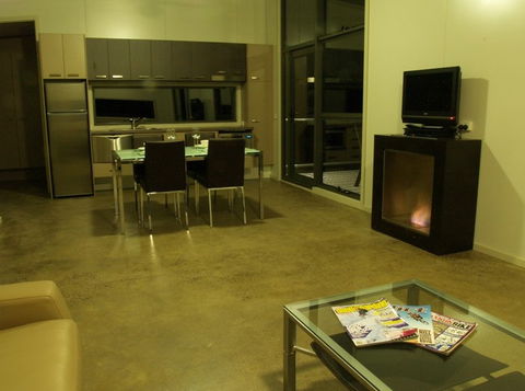 Alpine Habitats - Tweed Heads Accommodation 2