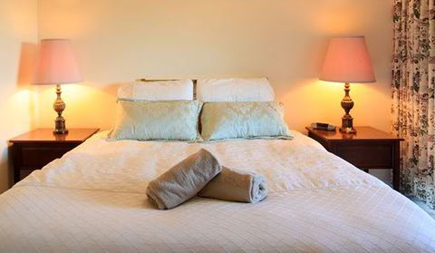 Queens Cottage - Tweed Heads Accommodation 3
