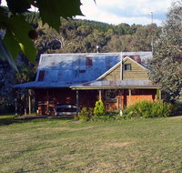 Paddys River Cottage - Tweed Heads Accommodation