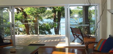 Amaroo On The Waterfront - Tweed Heads Accommodation 5
