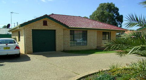 Chambers Place Villa - Tweed Heads Accommodation 0
