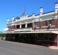 Yenda Hotel - Tweed Heads Accommodation