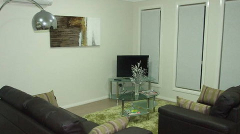 Armidale Executive Short Stay Apartments - Tweed Heads Accommodation 3