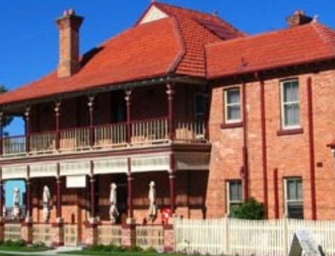 CBC Bed And Breakfast And Cafe - Tweed Heads Accommodation 3