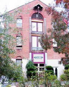 Accommodation In An Historic Warehouse - Tweed Heads Accommodation 4