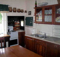 Dillons Cottage - Tweed Heads Accommodation