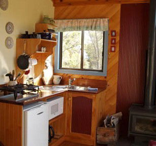 Wisteria Cottage - Tweed Heads Accommodation 4