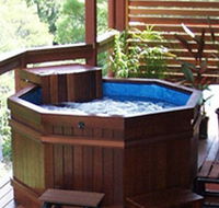 Ravensbourne Escape Tree Tops - Tweed Heads Accommodation