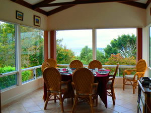 Albany View Street Lodge Bed And Breakfast And Art Studio - Tweed Heads Accommodation 0