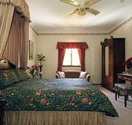 Holberry House - Tweed Heads Accommodation