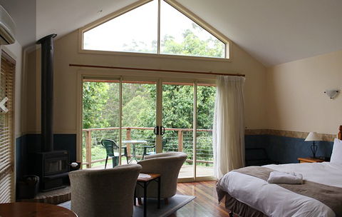 Tamborine Gardens - Tweed Heads Accommodation 0
