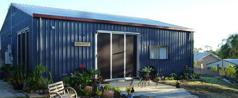 Awoonga Shed Retreat - Tweed Heads Accommodation 0