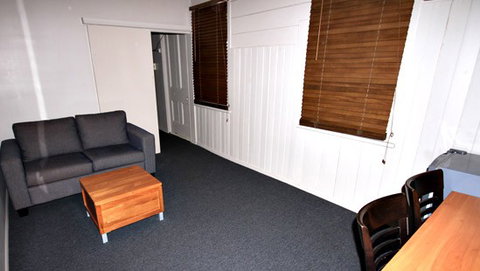 Gracemere Hotel - Tweed Heads Accommodation 2