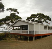 Oyster Bay Retreat - Tweed Heads Accommodation