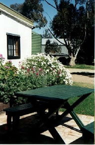 Dunalan Host Farm Cottage - Tweed Heads Accommodation 0