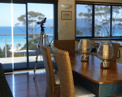 Spring Beach Holiday Villas - Tweed Heads Accommodation