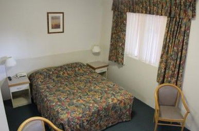 AZA Motel - Tweed Heads Accommodation 1