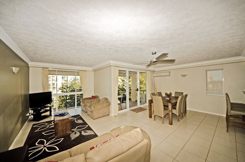 San Mateo On Broadbeach - Tweed Heads Accommodation 5