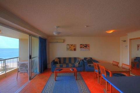 Surfers Beachside Holiday Apartments - Tweed Heads Accommodation 1