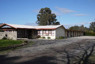 The Castle Creek Motel - Tweed Heads Accommodation 0