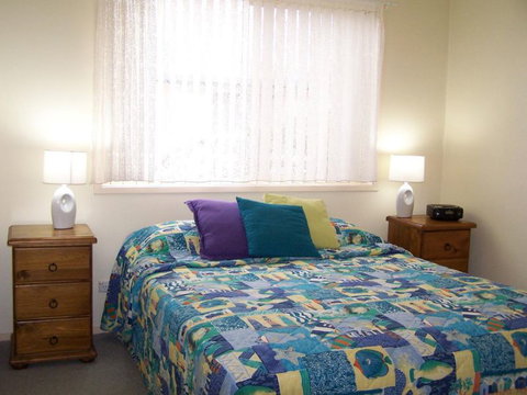 Beachfront Units Merimbula - Tweed Heads Accommodation 4