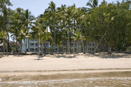 Agincourt Beachfront Apartments - Tweed Heads Accommodation