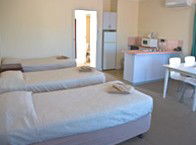 Lincoln Cottage Motor Inn - Tweed Heads Accommodation 2