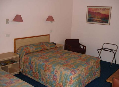 Poinciana Inn - Tweed Heads Accommodation 1