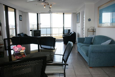 Aristocrat Apartments - Tweed Heads Accommodation 6