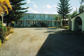 Troubridge Hotel - Tweed Heads Accommodation 0