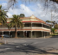 The Midland Hotel Castlemaine - Tweed Heads Accommodation