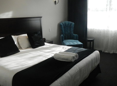 International Hotel - Tweed Heads Accommodation 0