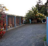 La Cochon Rose Motel amp Art Gallery - Tweed Heads Accommodation