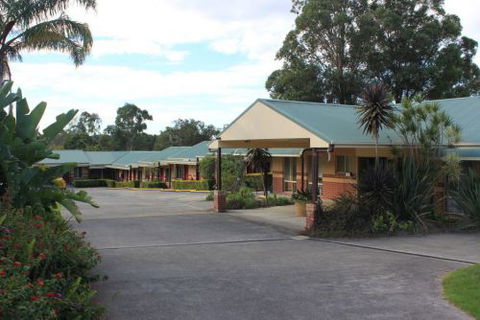 Catalina Motel Lake Macquarie - Tweed Heads Accommodation 0
