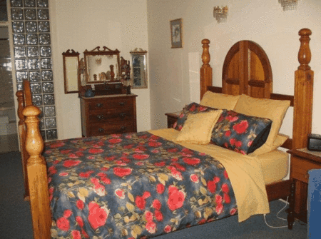 Cedars Indulgence Retreat - Tweed Heads Accommodation
