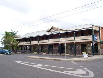 Crown Hotel Motel - Tweed Heads Accommodation 0