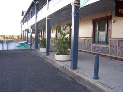 Crown Hotel Motel - Tweed Heads Accommodation 2