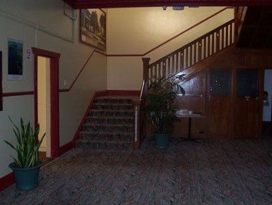 Crown Hotel Motel - Tweed Heads Accommodation 3