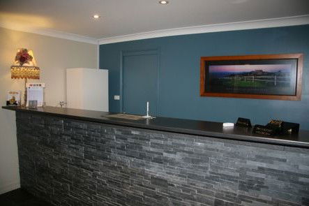 Comfort Inn Lake Macquarie - Tweed Heads Accommodation 1