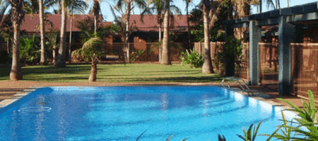 Walkabout Hotel - Tweed Heads Accommodation
