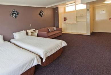 Country Comfort Tamworth Towers - Tweed Heads Accommodation 4