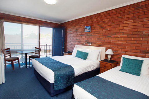 Pelican Motor Inn - Tweed Heads Accommodation 0
